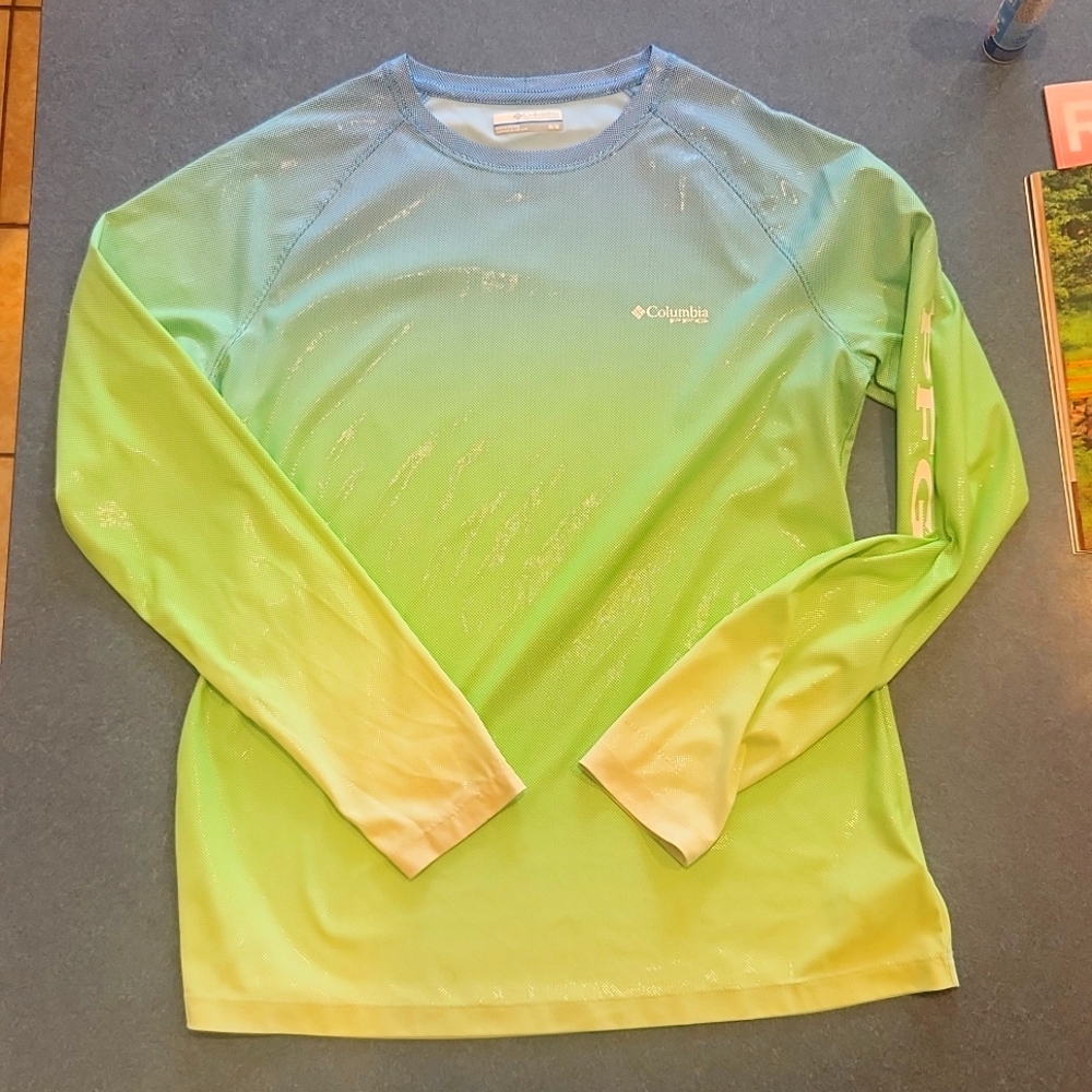 PFG omnishade ombre shirt